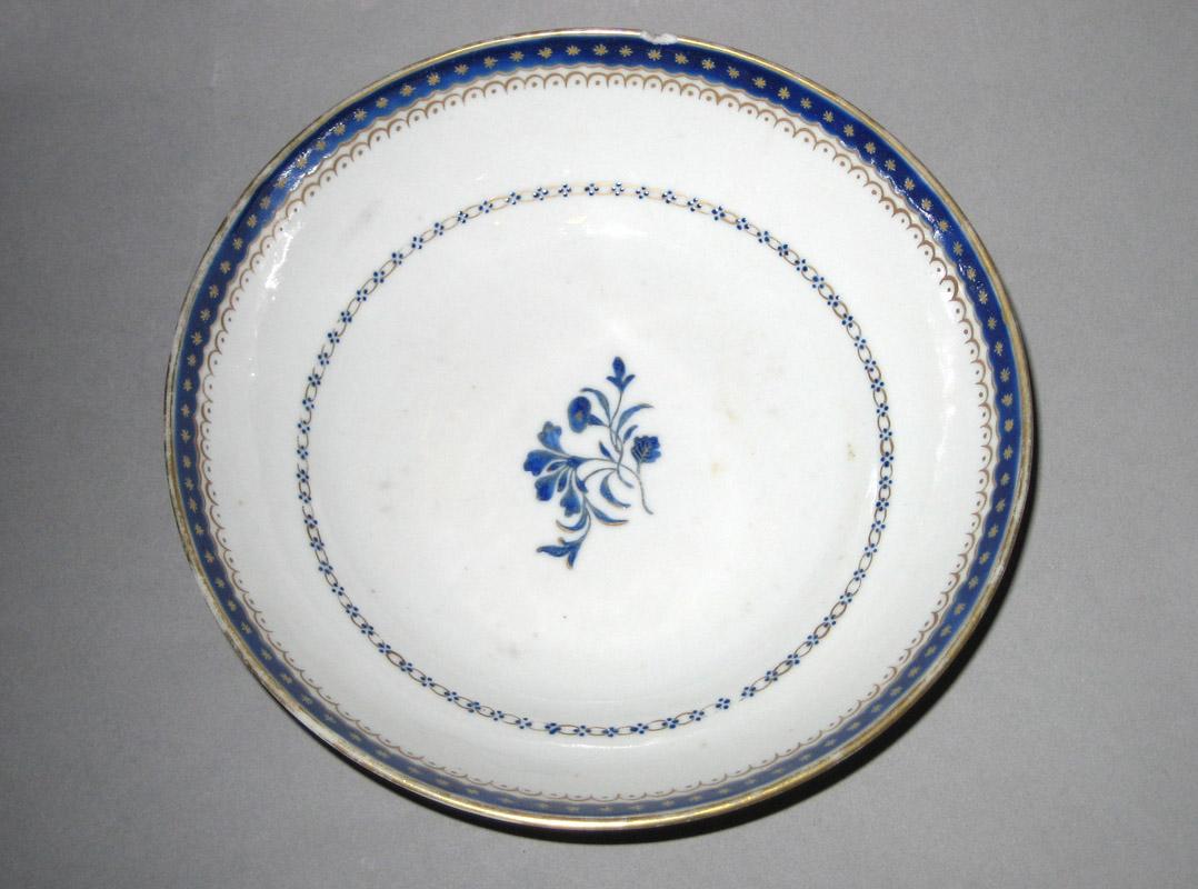 1964.1291.016 Saucer