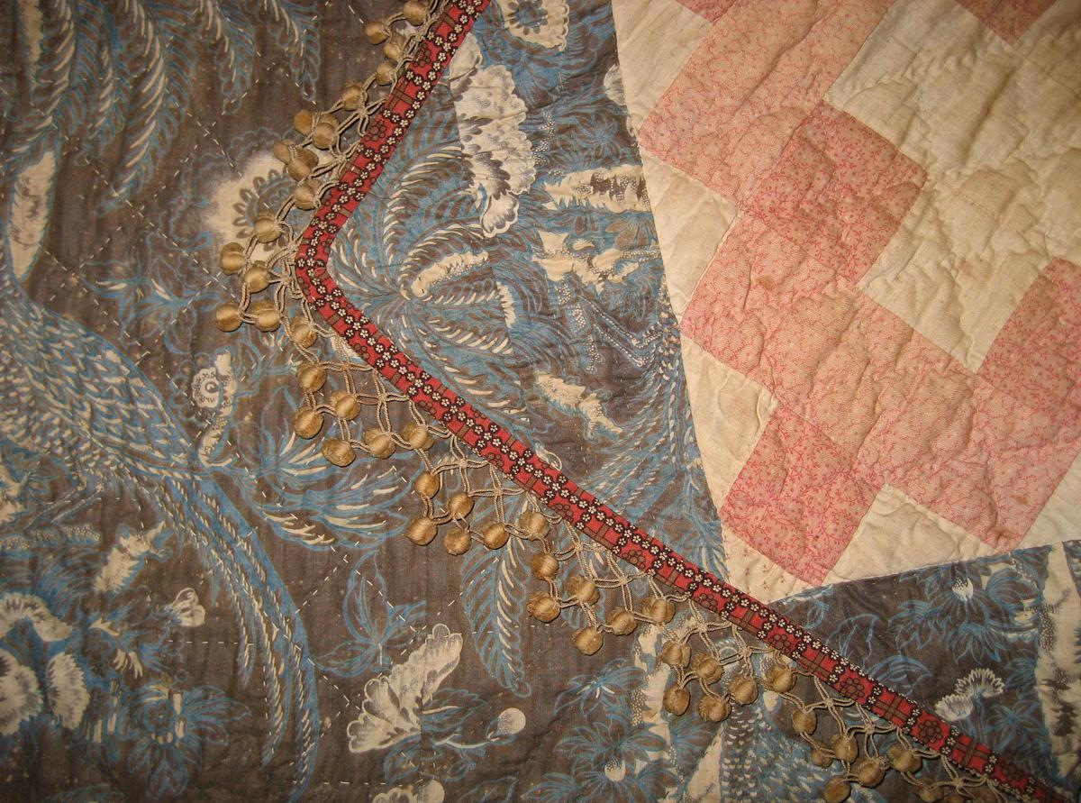1955.0638 A, B Window hangings, side curtains detail 3