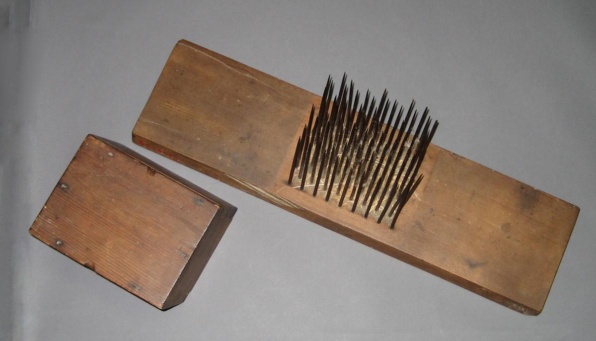 1964.1301 A, B Tool (for Textiles)