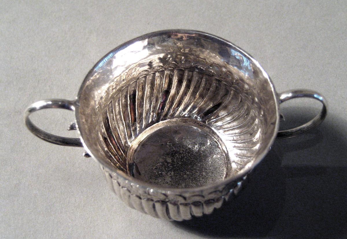 1964.1358 Silver Cup top view