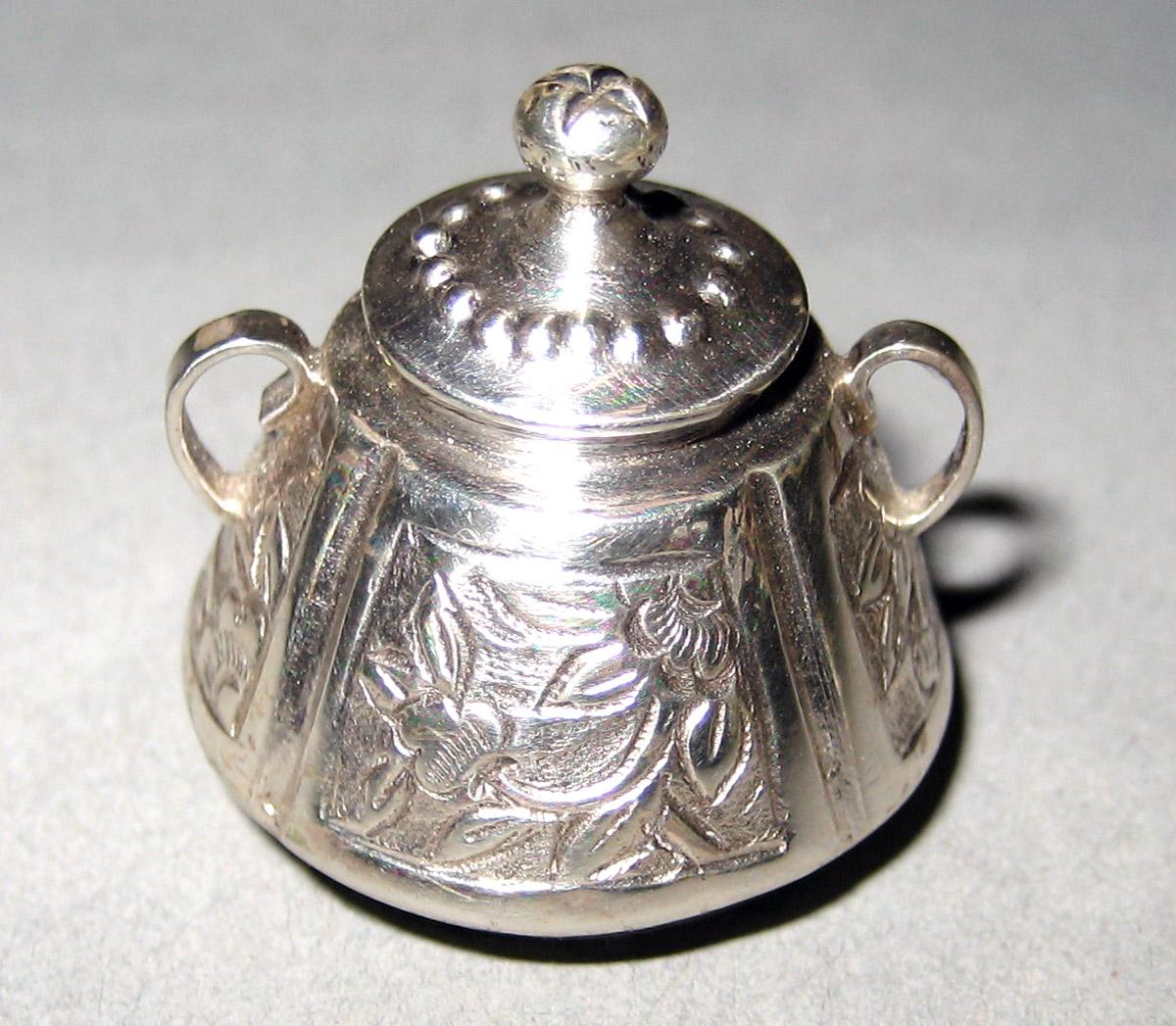 1964.1359.003 A, B Silver Sugar Bowl