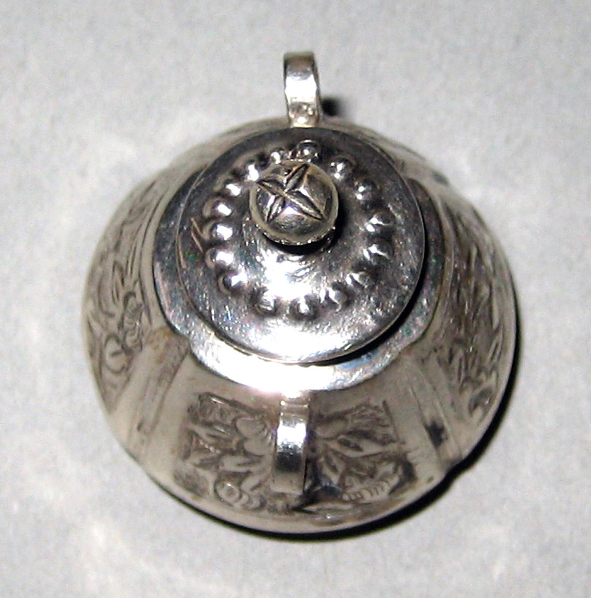 1964.1359.003 A, B Silver Sugar Bowl top view