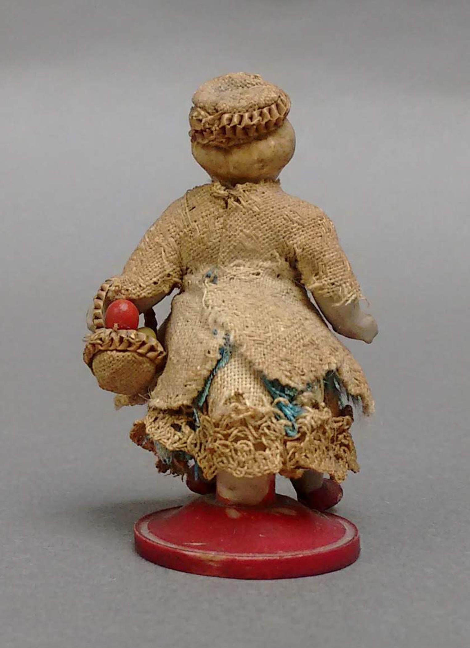 1964.1369 Doll, view 2
