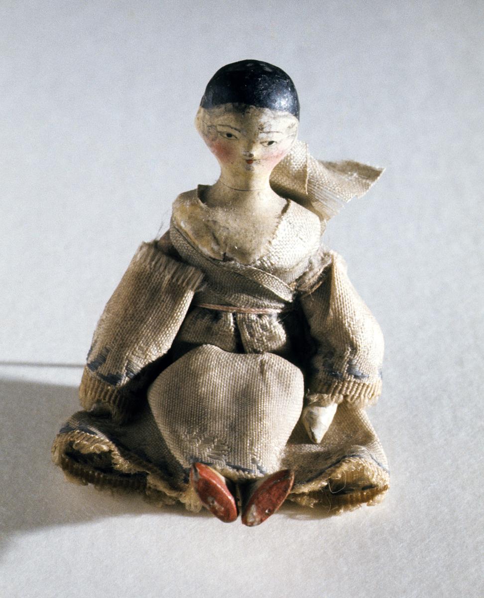 1964.1373 Doll