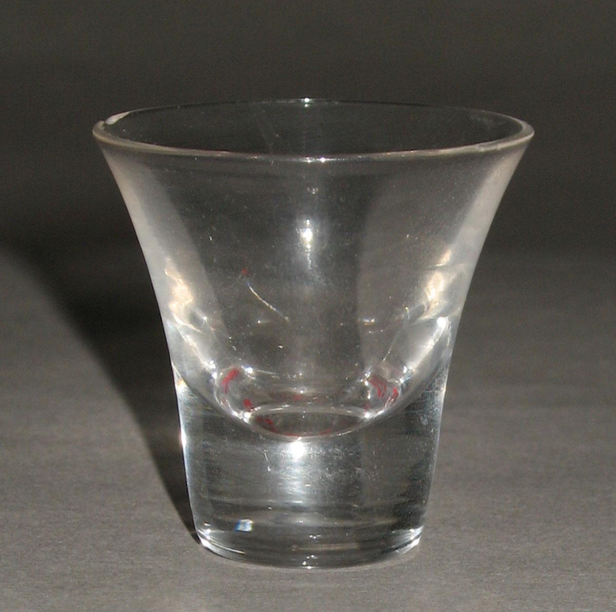 1964.1374.002 Colorless glass tumbler
