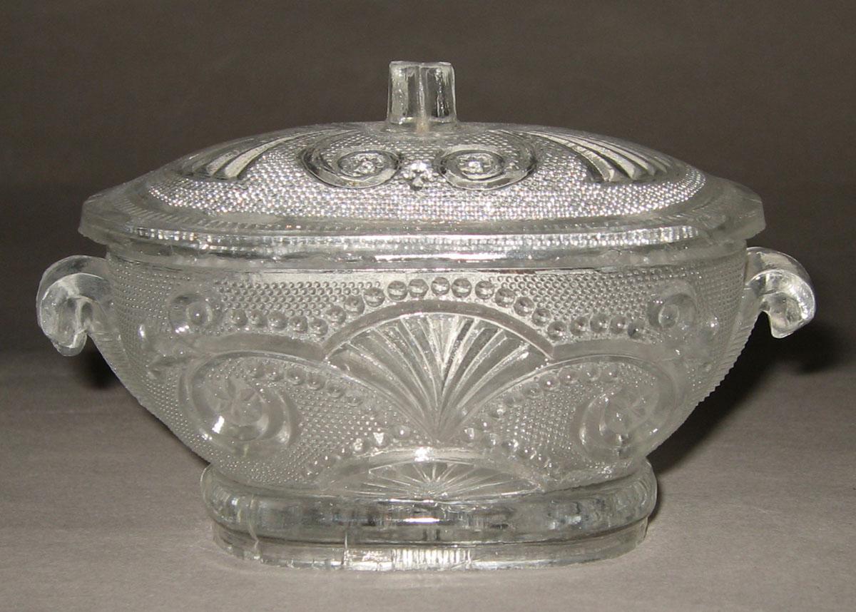 1964.1380.001 A, B Colorless glass tureen