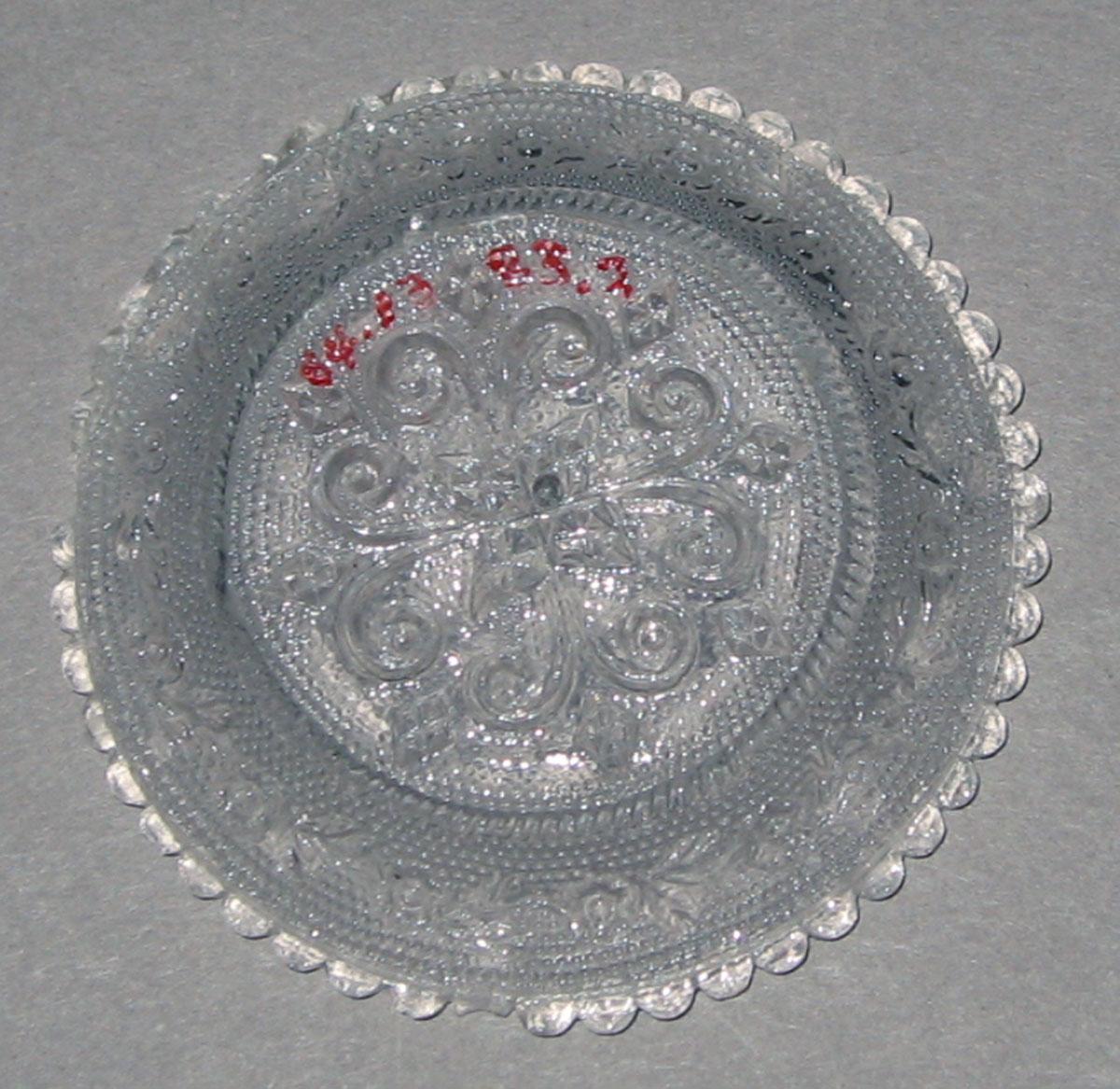 1964.1383.002 Pressed glass plate