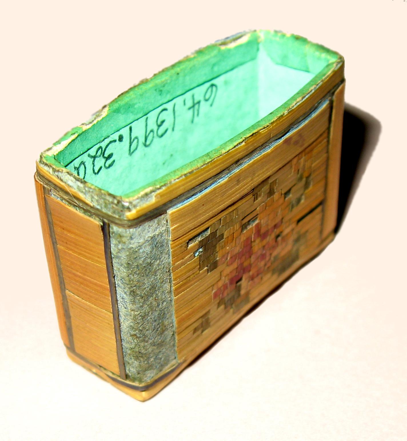 1964.1399.032 Outer card case