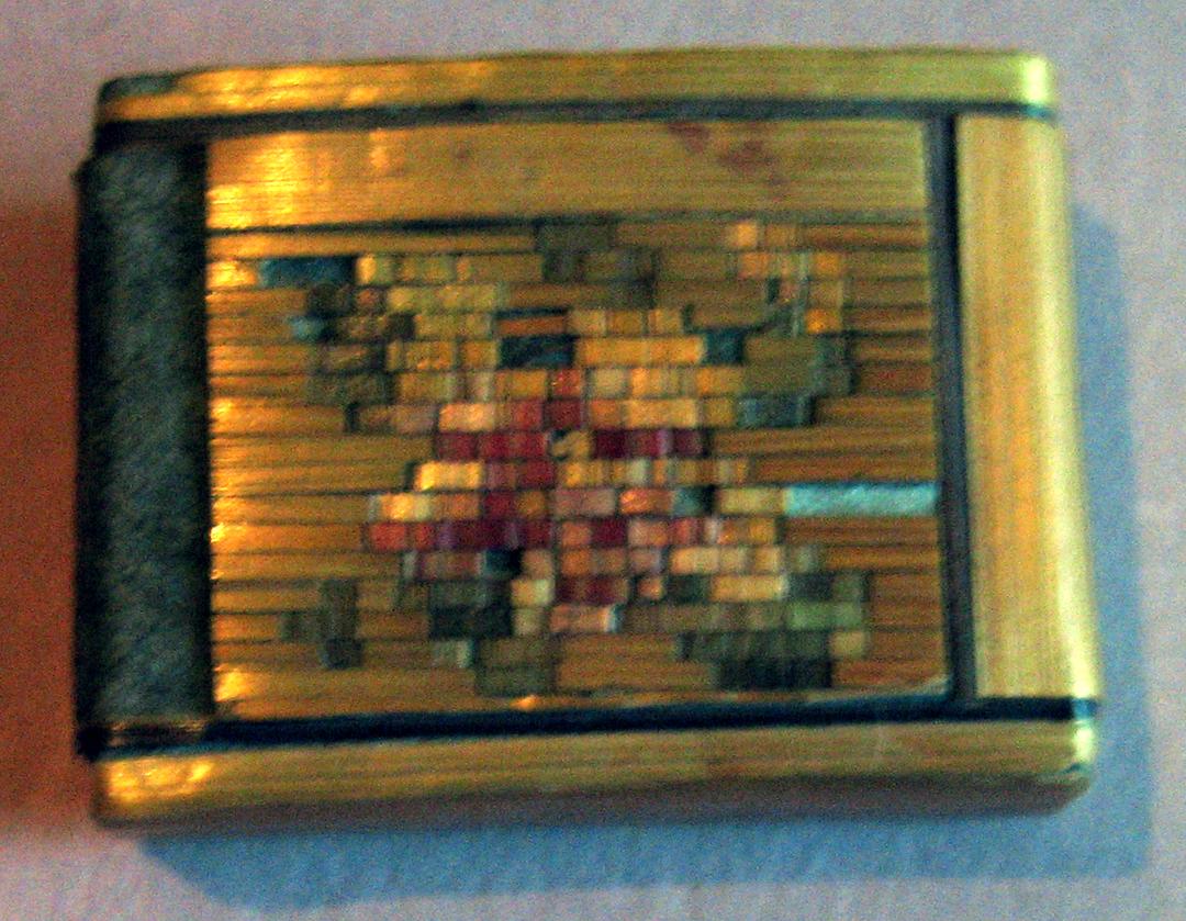 1964.1399.032 Outer card case (profile)