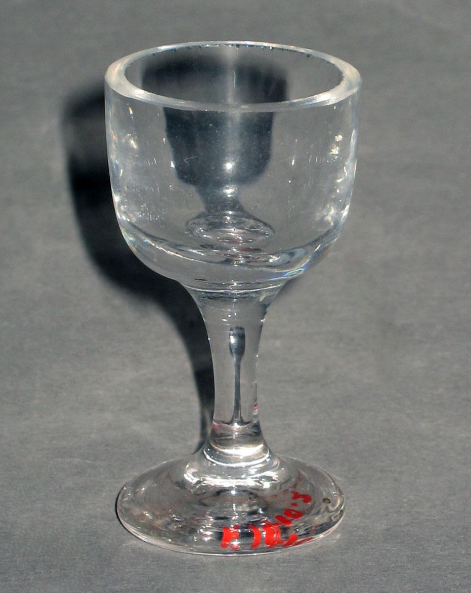 1964.1410.002 Miniature glass wineglass
