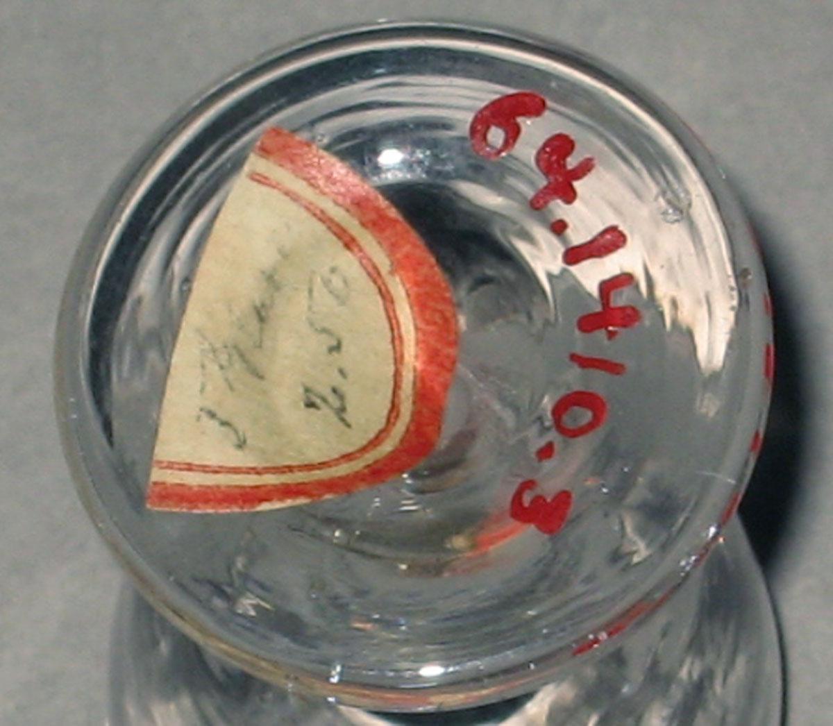 1964.1410.003 Miniature wineglass (underside)