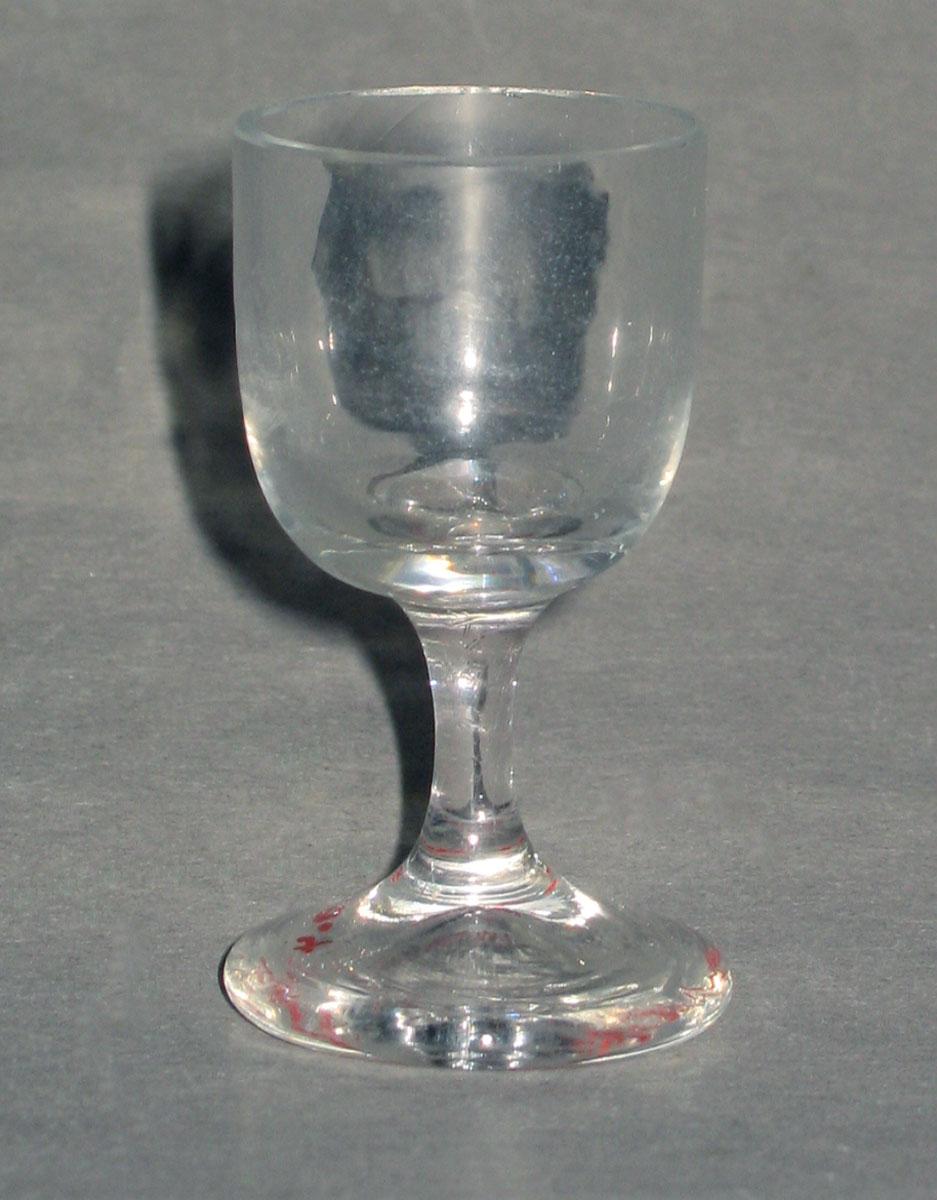 1964.1410.004 Miniature glass wineglass