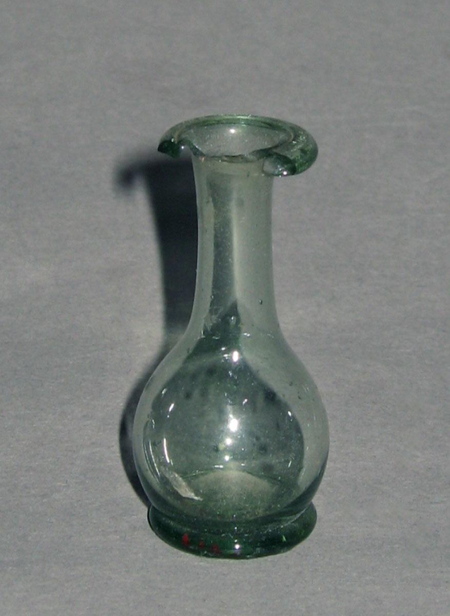 1964.1413 Miniature glass vase