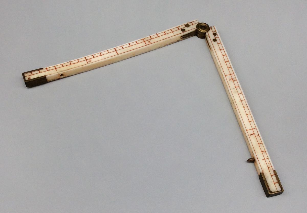 1964.1431 Ruler, view 3