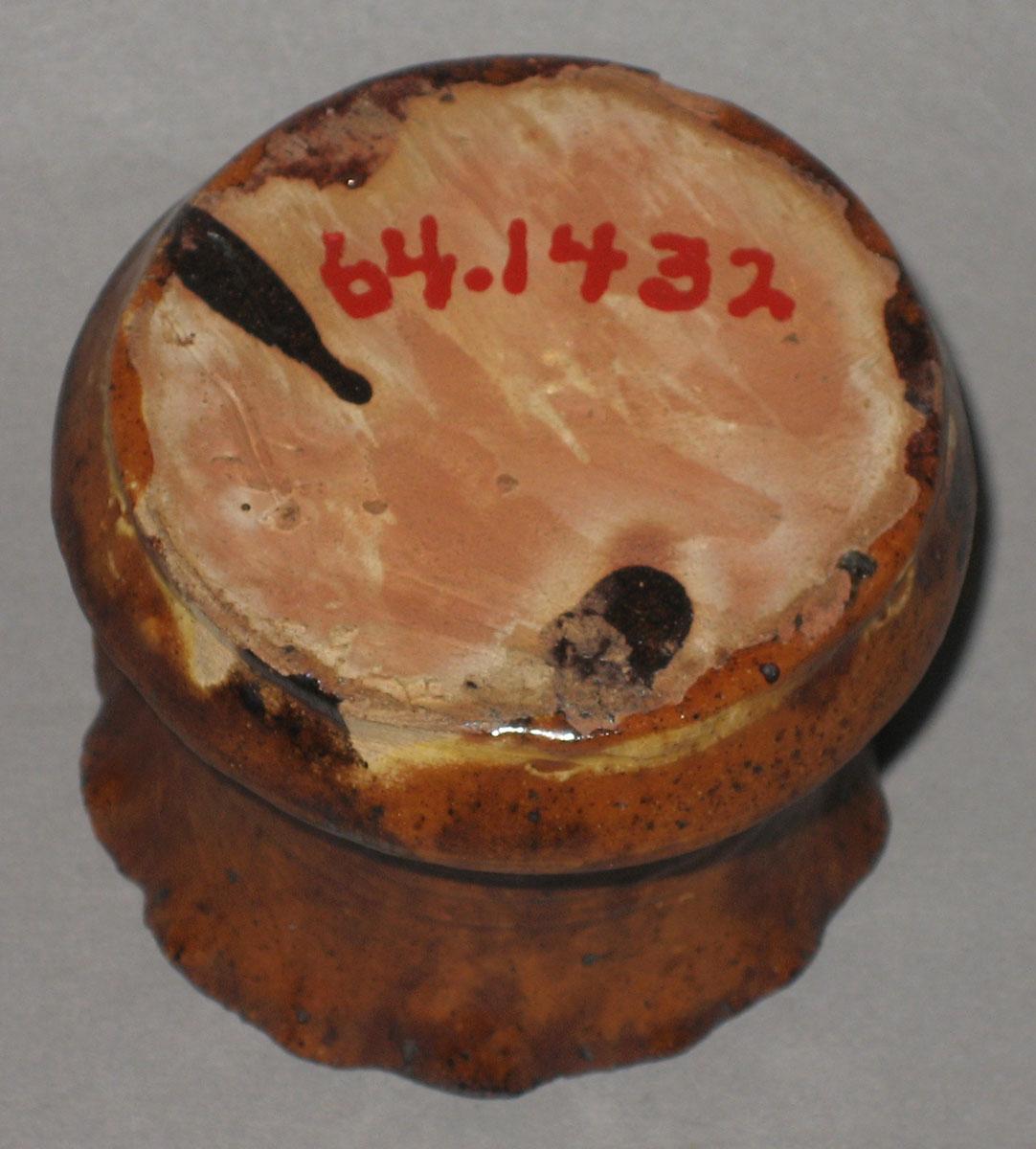 1964.1432 Flower Container (bottom)