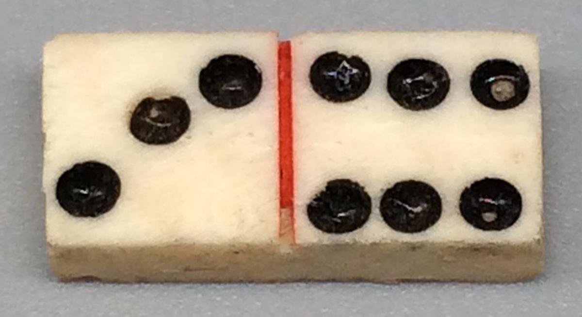 1964.1438 T Domino, view 1