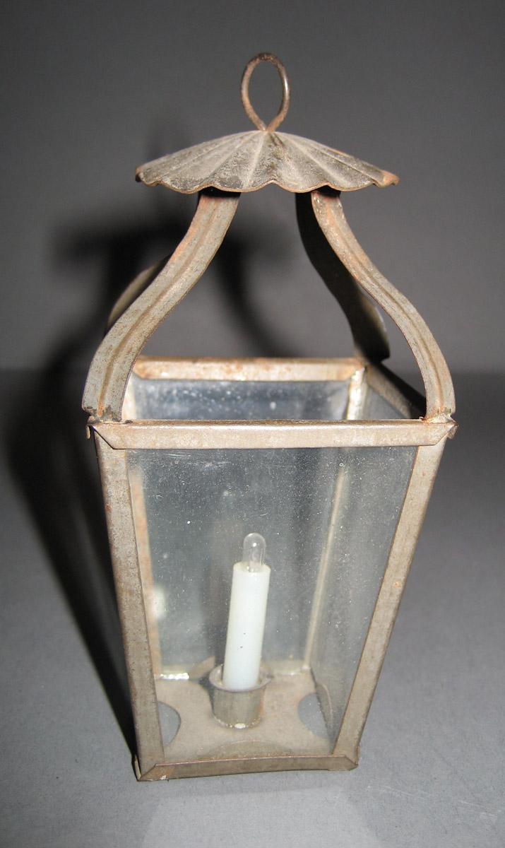 1964.1461 Lantern