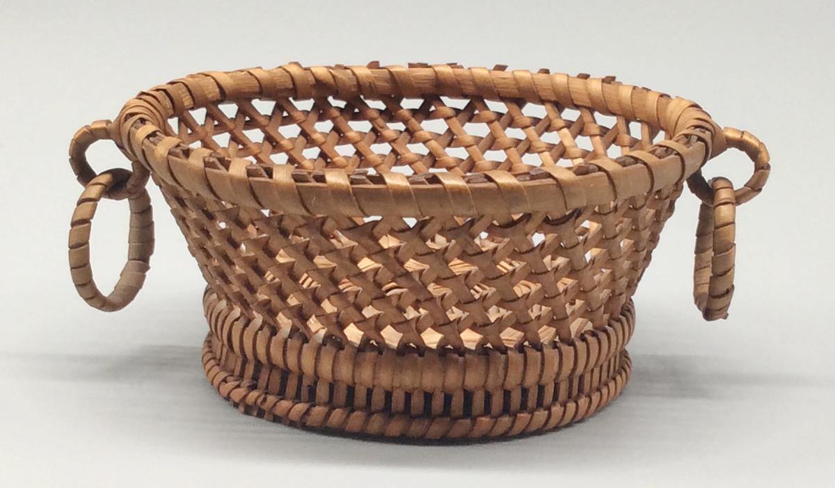 1964.1469 Basket, view 2