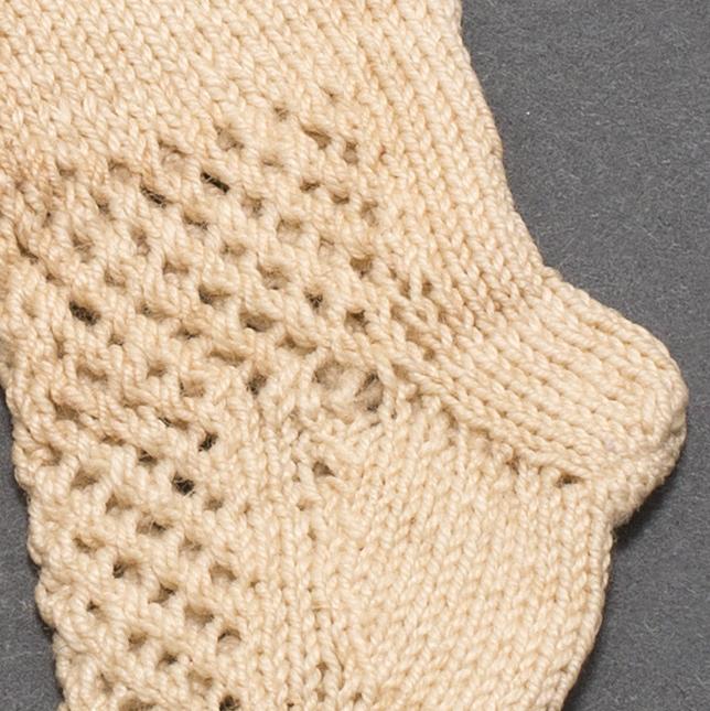 1964.1480.001, .002 Miniature Stocking, Detail 3