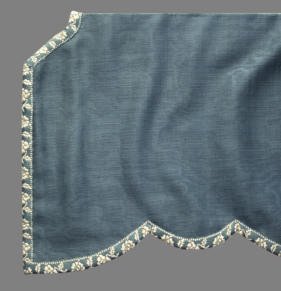 1955.0645.002 C Window Hanging, Valance, Edge Detail