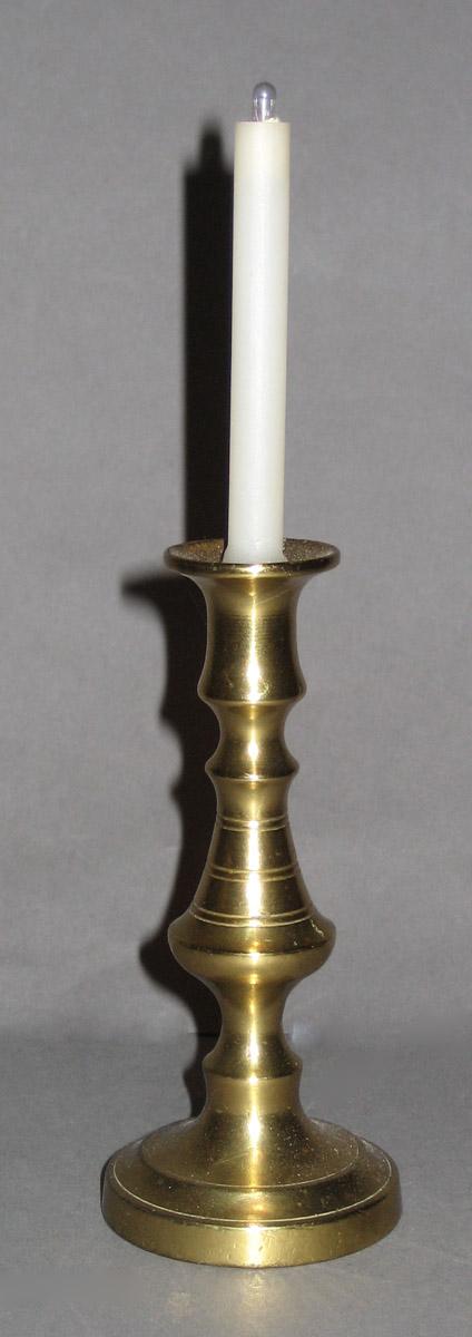 1964.1497.002 Candlestick
