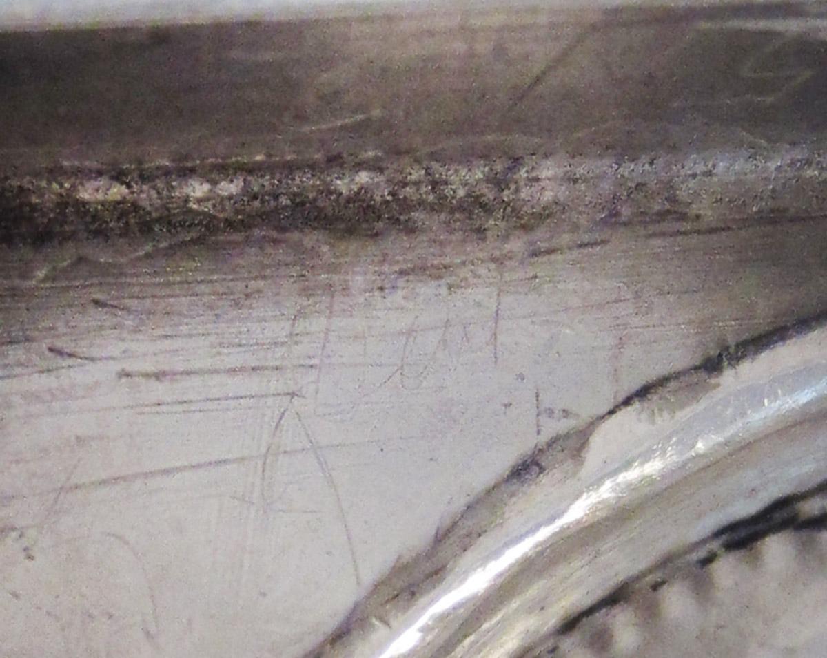 1964.1511.002 Cream pot, inscription 2