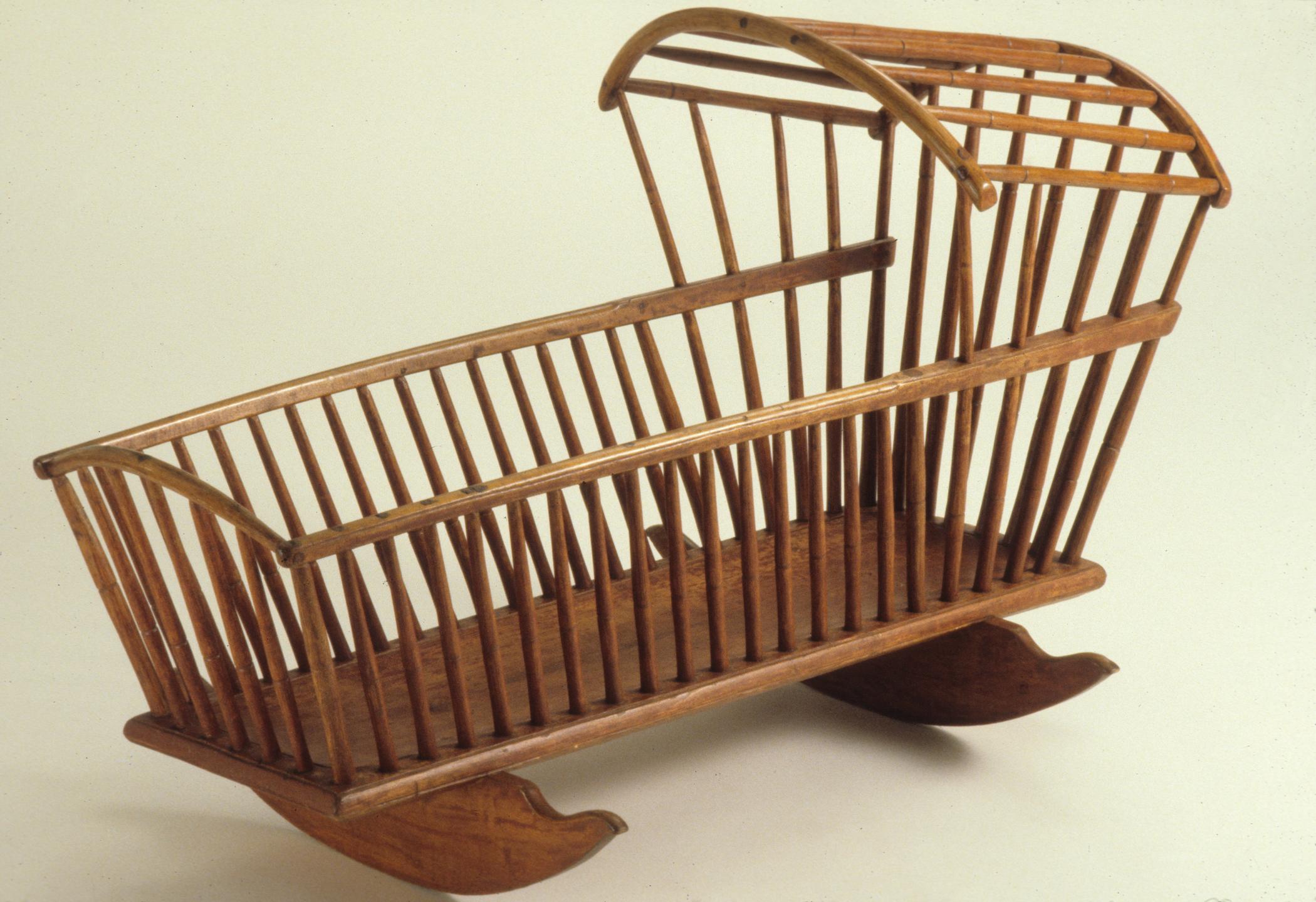 1964.1524 Cradle, Windsor cradle, view 1