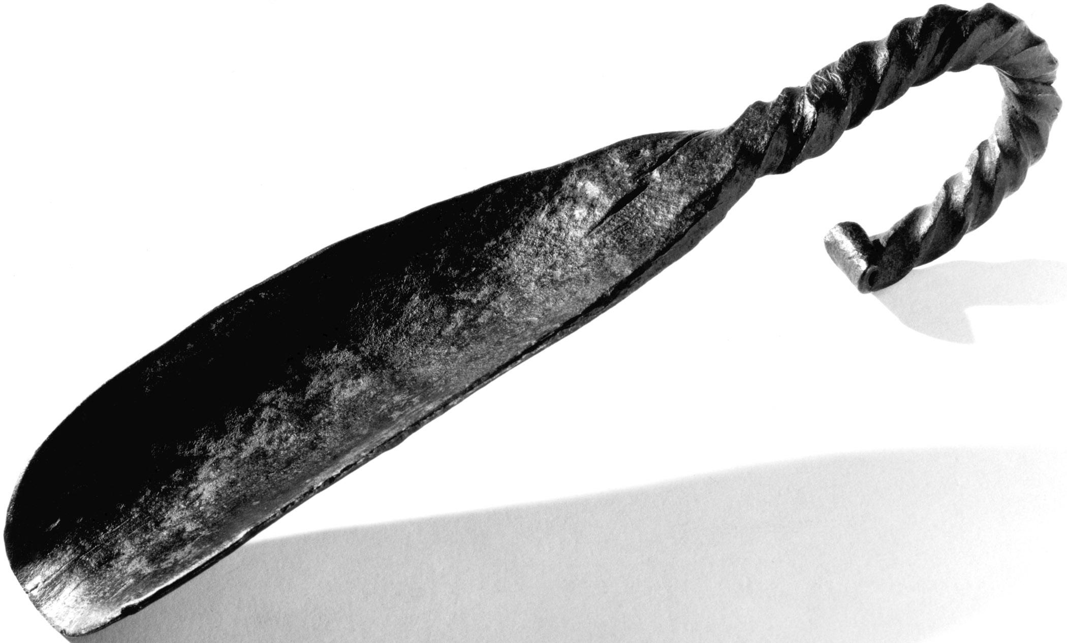 1964.1561 Shoe horn