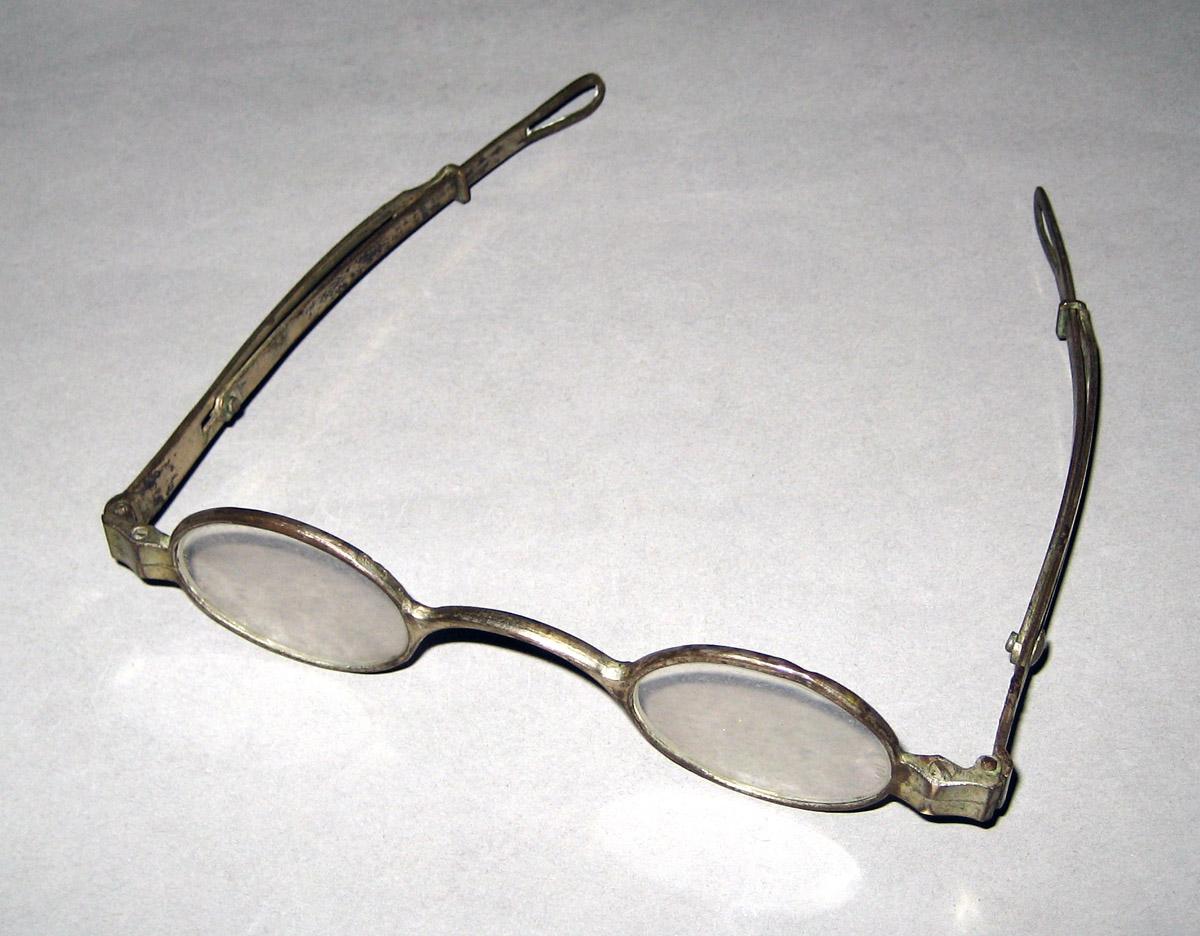 1964.1574 A Silver Spectacles