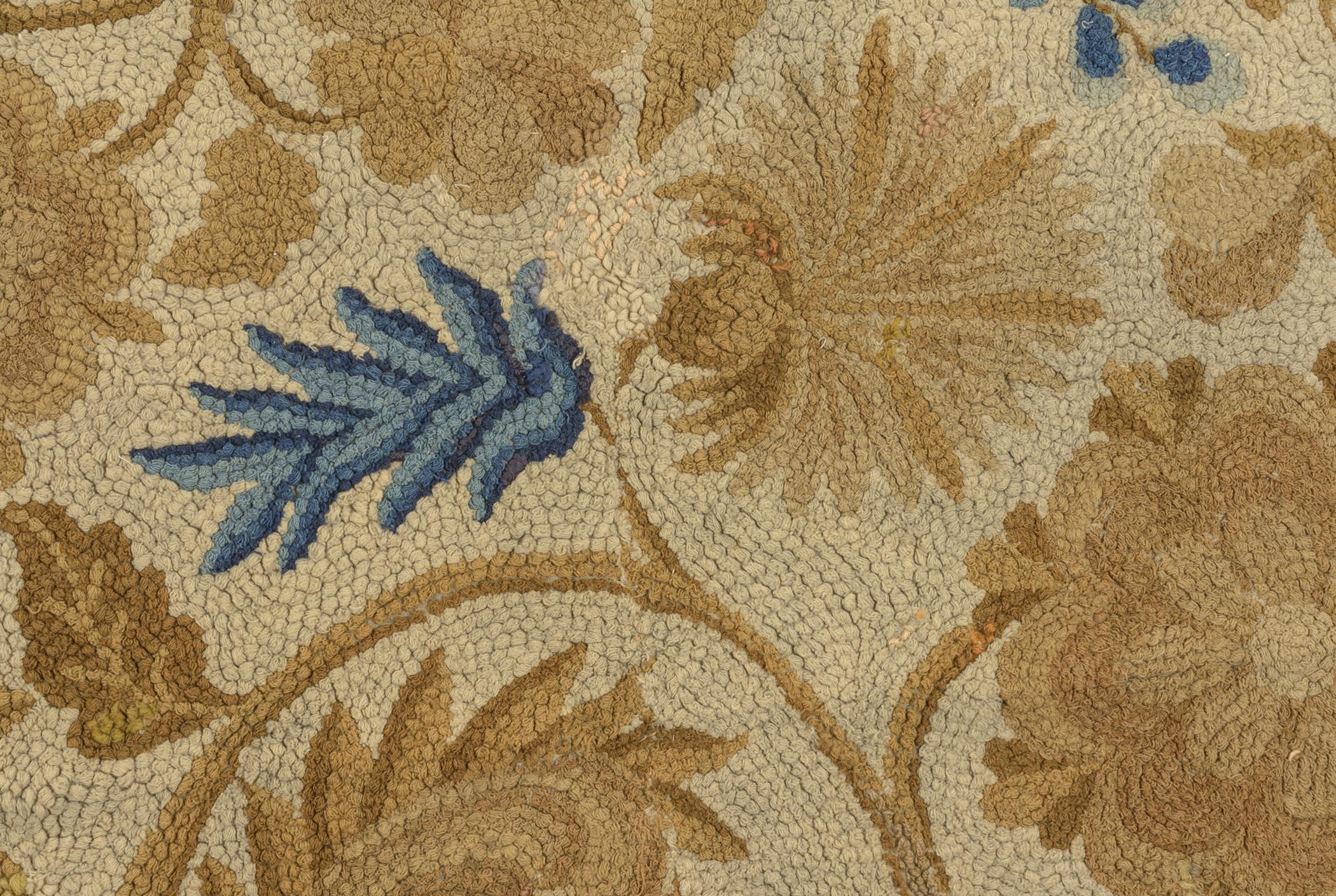 1964.1641 Bedcover, detail 2