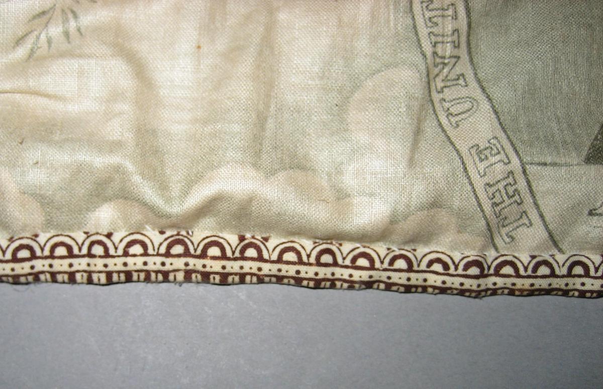 1955.0651 Window hanging trim detail