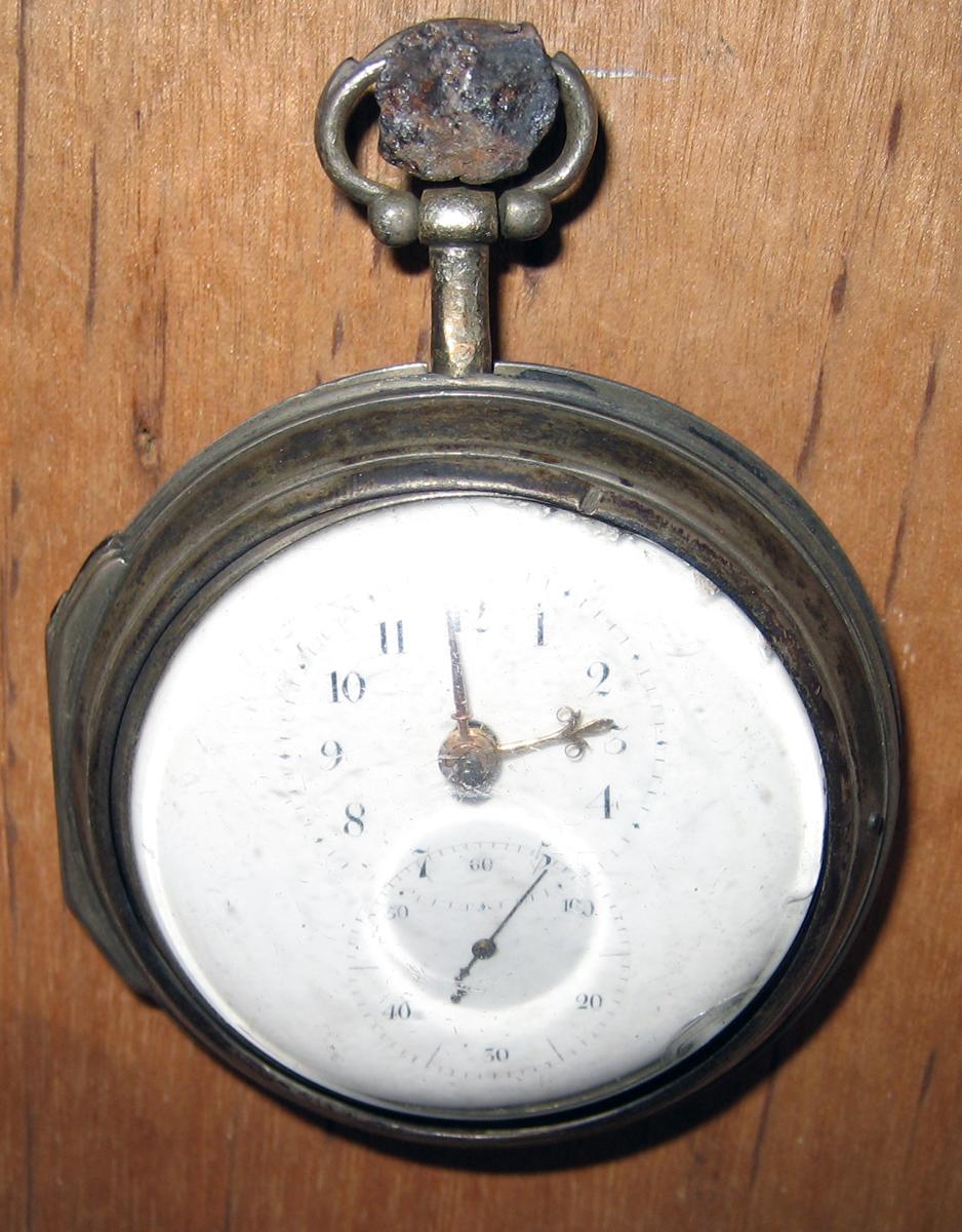 1964.1746 A, B, D in 1964.1745 open