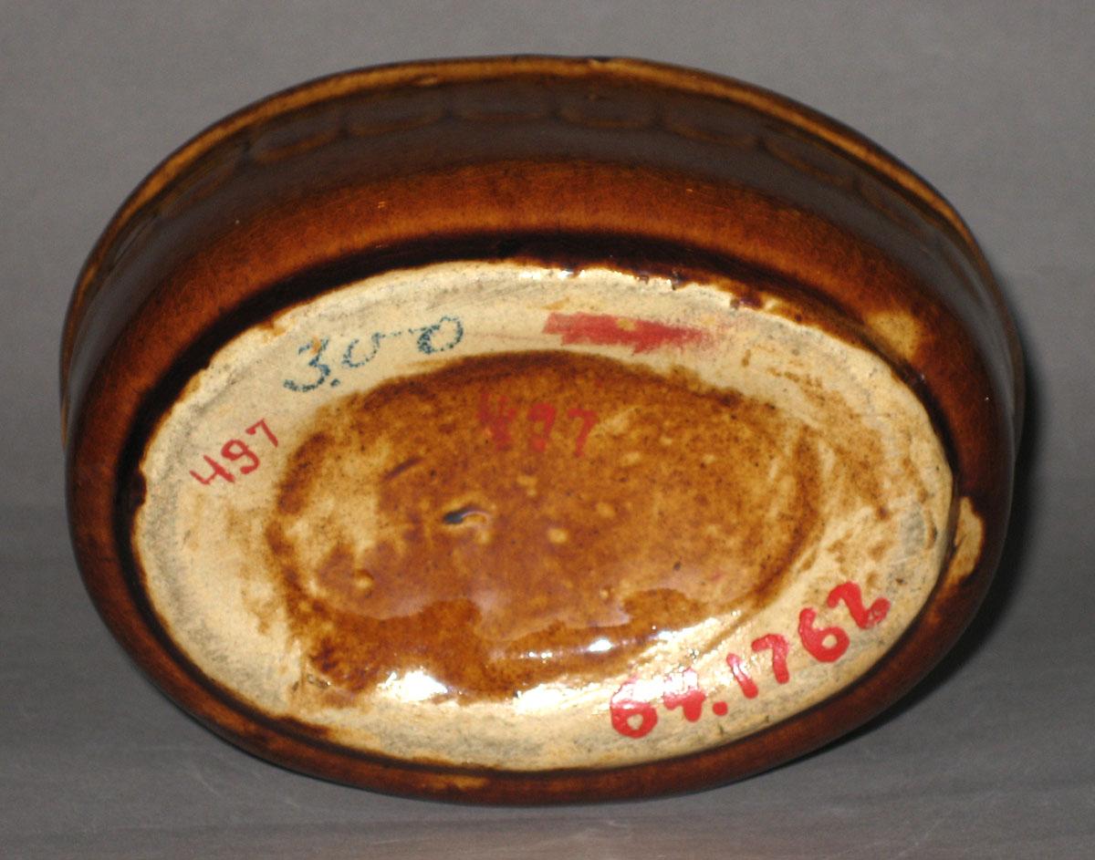 1964.1762 Soap Dish (bottom)