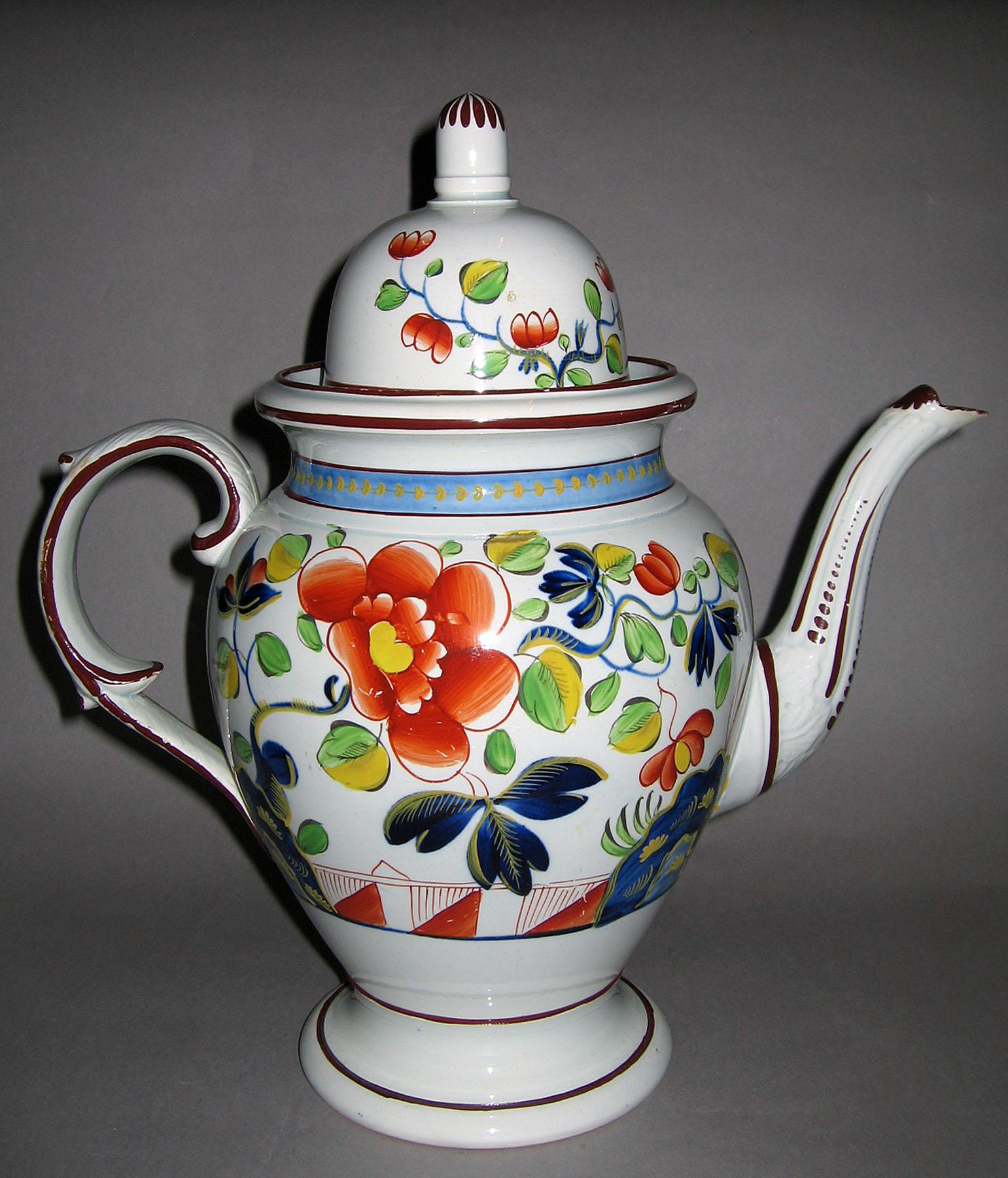 1964.1810.001 A, B Pearlware single rose pattern coffee pot and cover