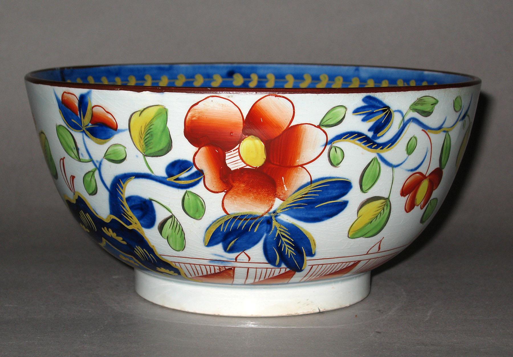 1964.1811.001 Single rose pattern bowl
