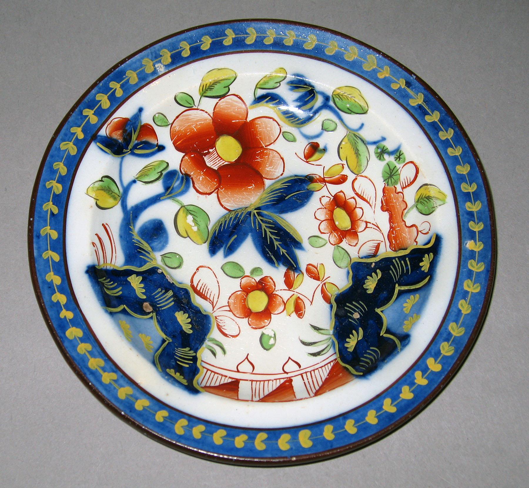 1964.1811.004 Single rose pattern plate