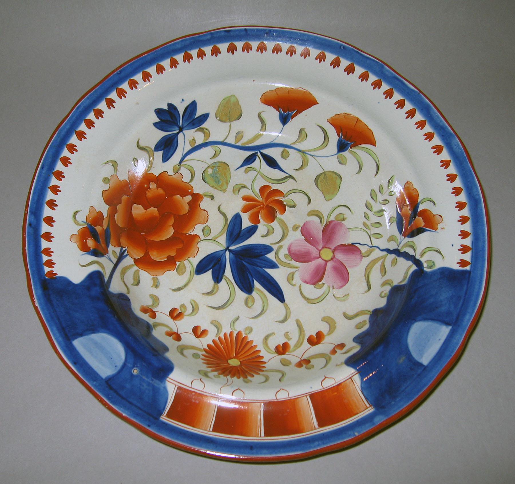 1964.1813.002 Double rose pattern soup plate