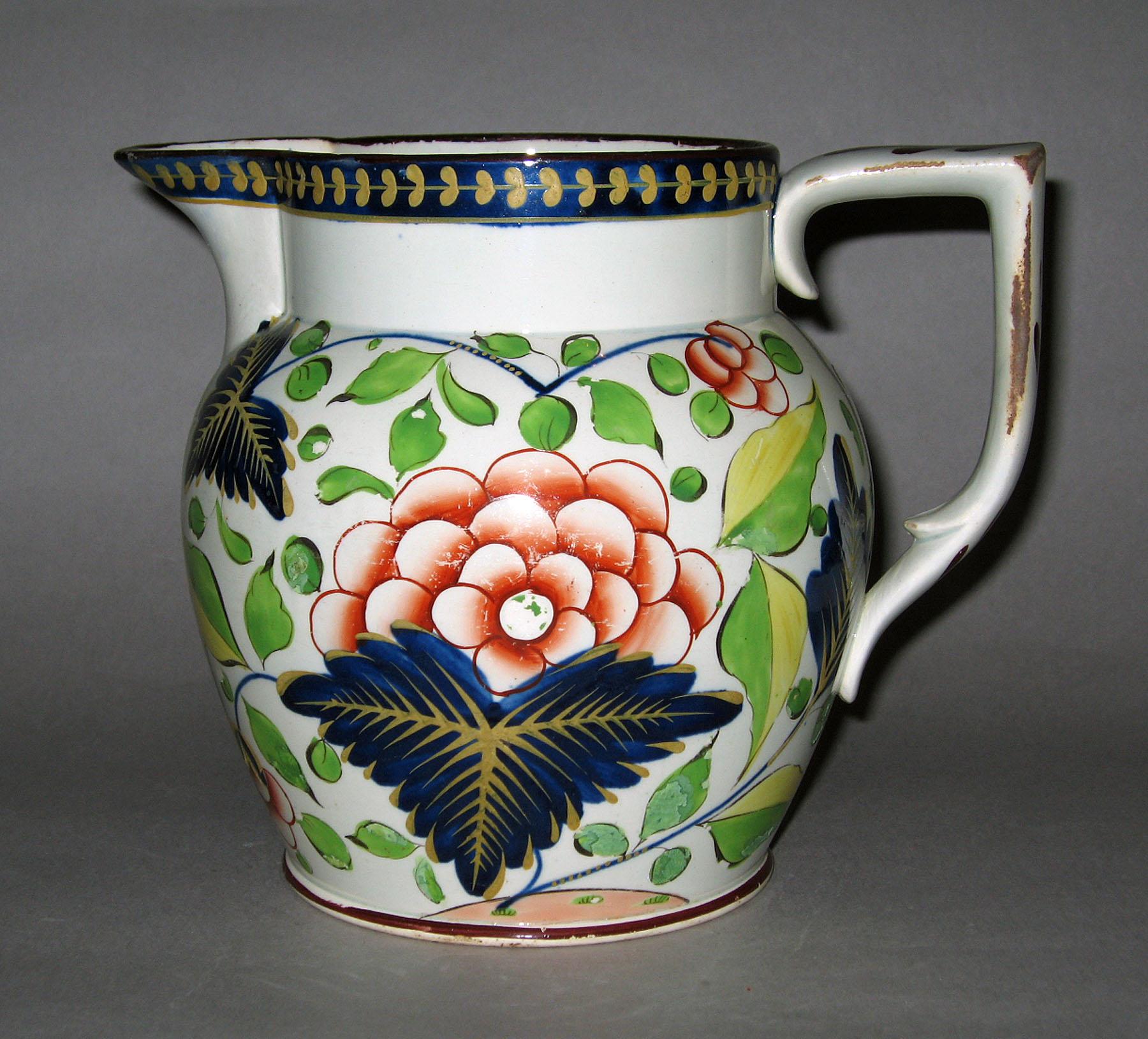 1964.1815.002 Grape pattern jug