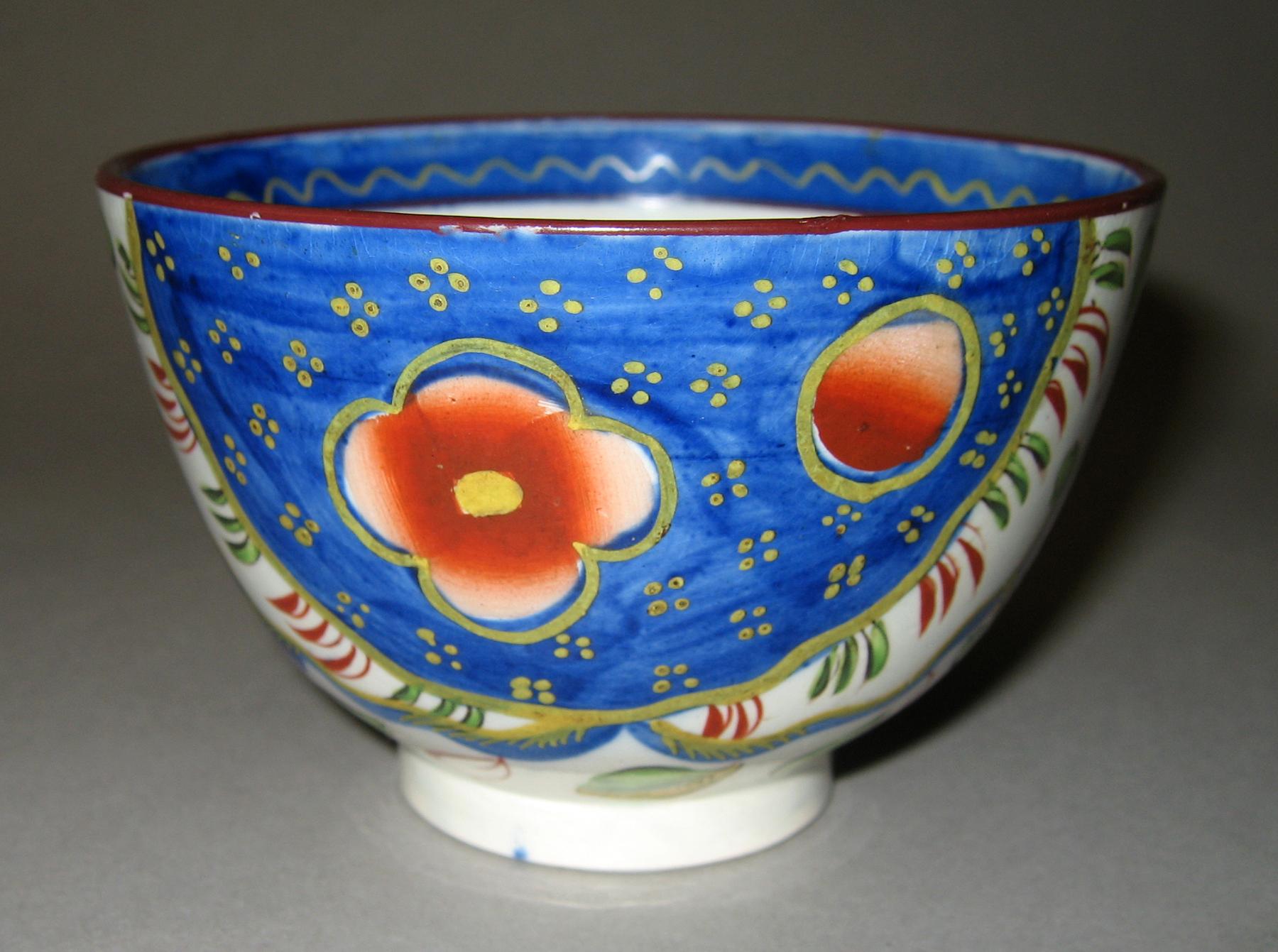 1964.1819.007 Gaudy Dutch sunflower pattern teabowl