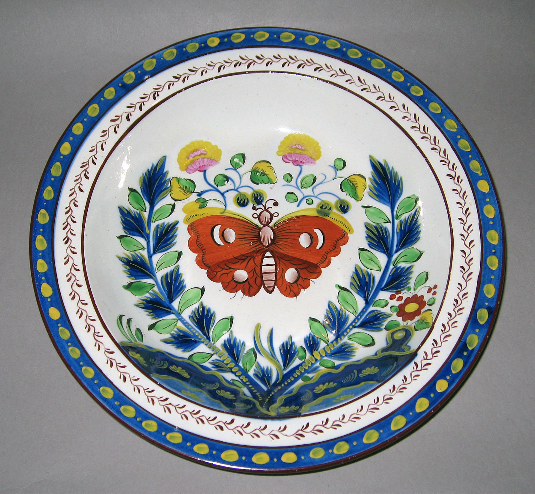 1964.1820.002 Butterfly pattern soup plate