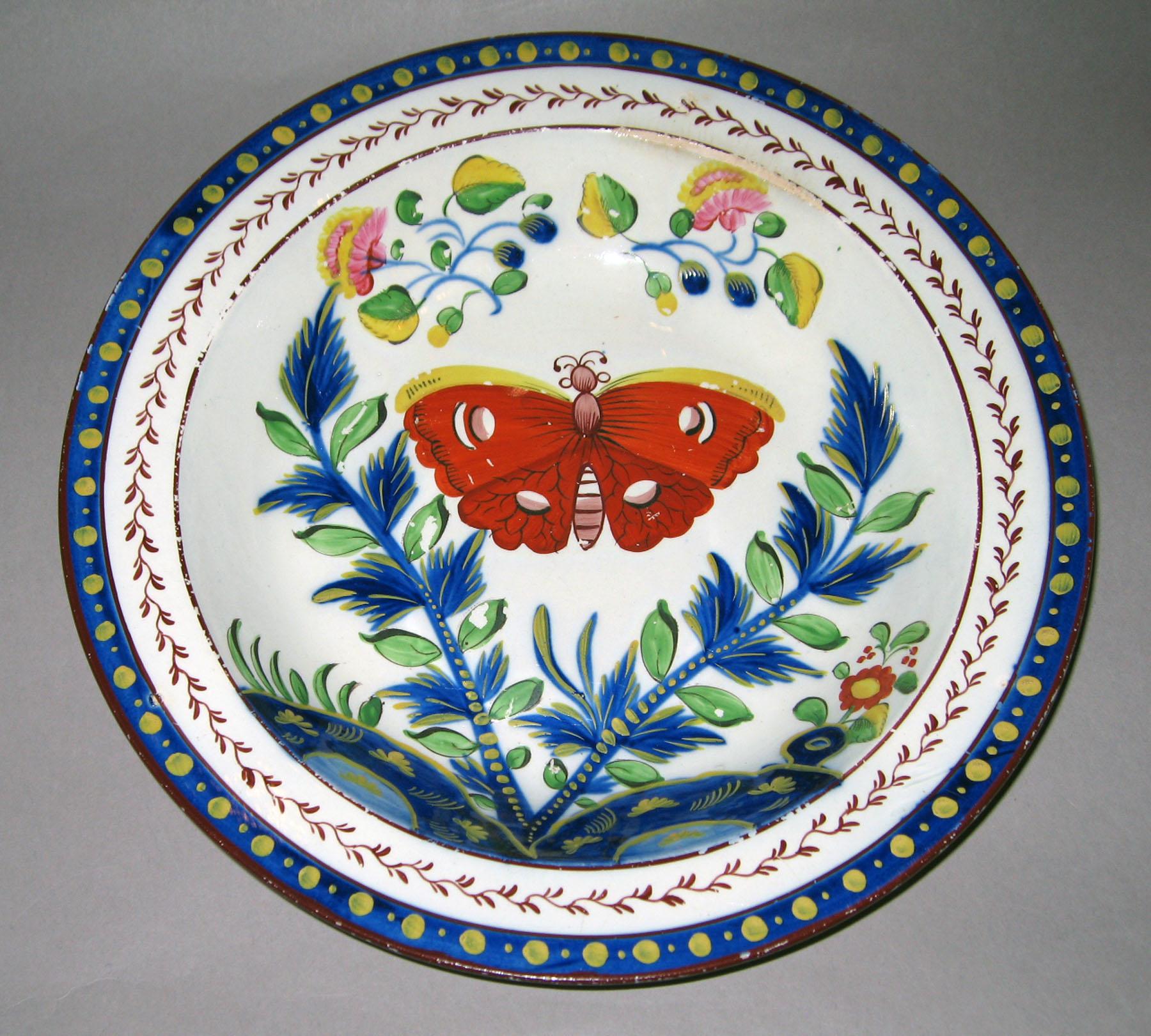 1964.1820.004 Butterfly pattern soup plate