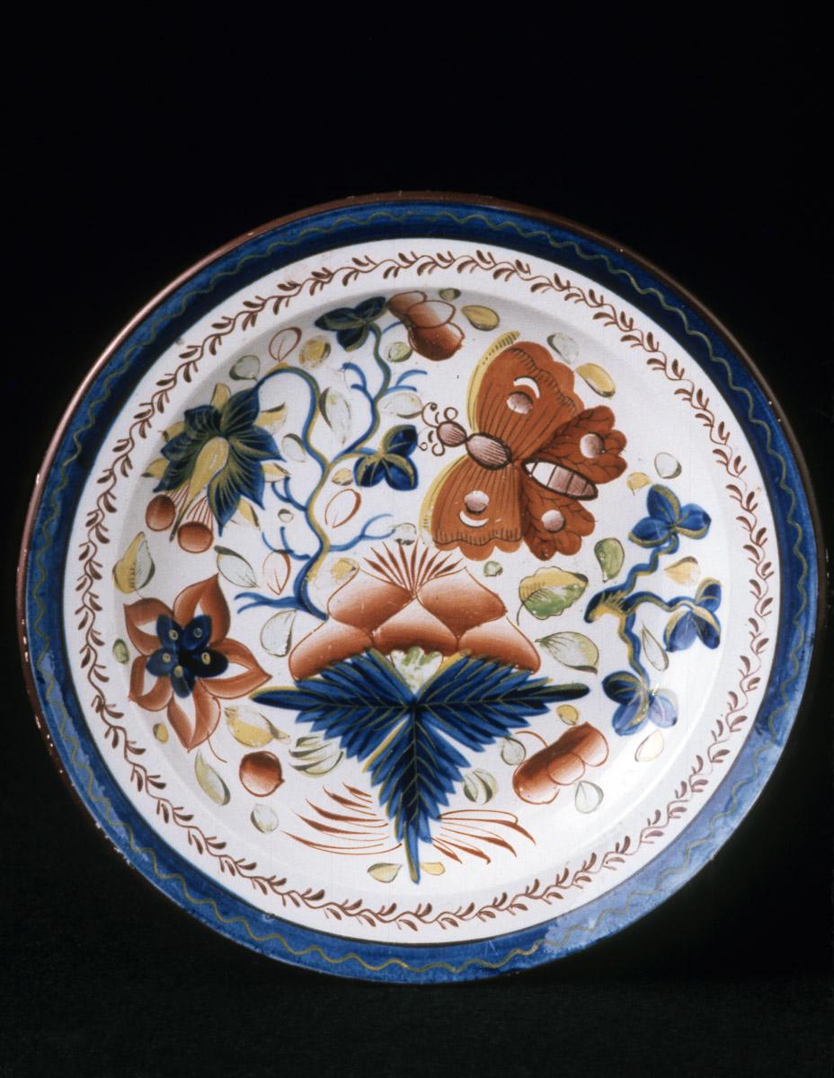 1964.1823.002 Butterfly pattern plate