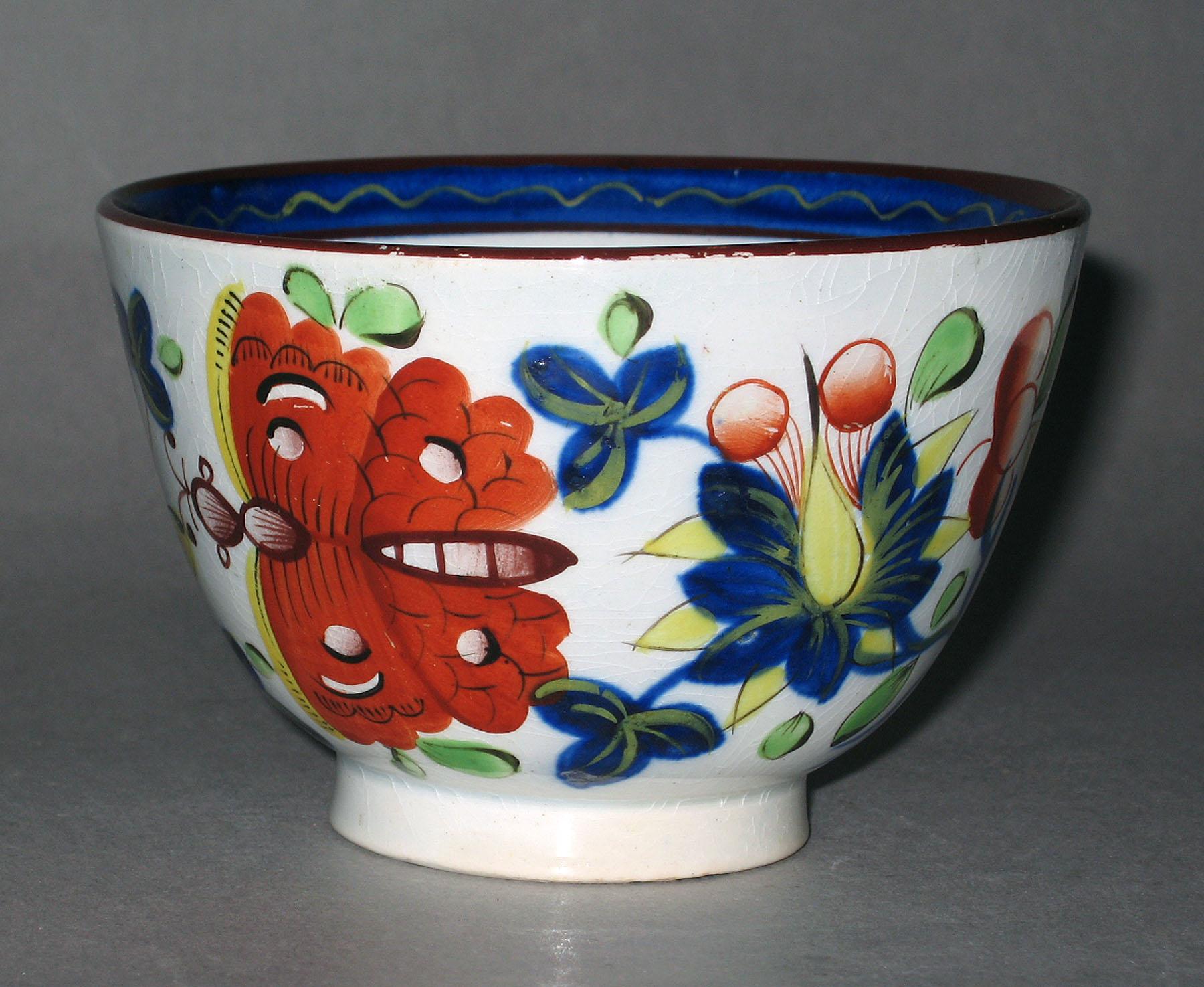 1964.1824.006 Butterfly pattern cup