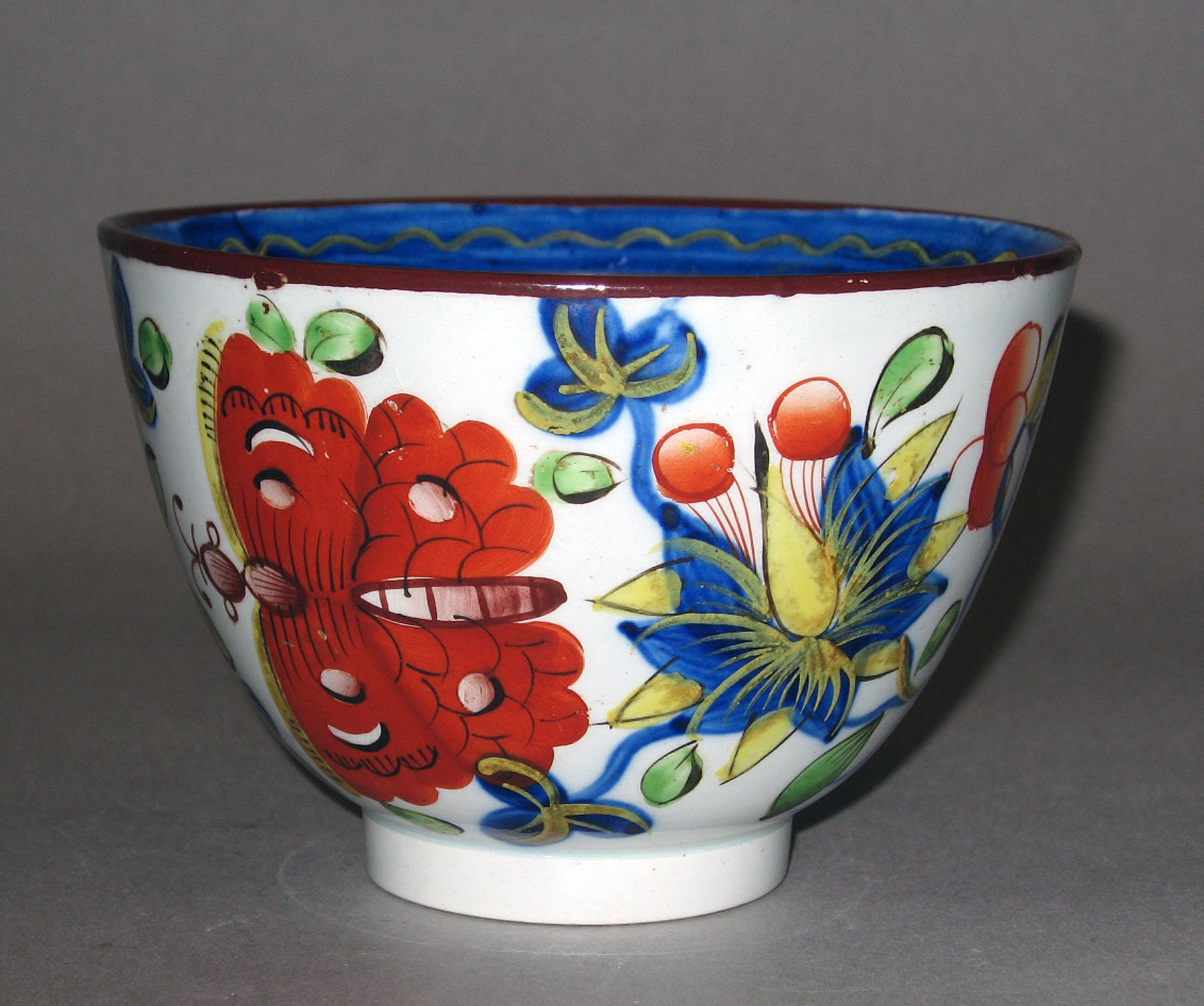 1964.1824.007 Pearlware teabowl