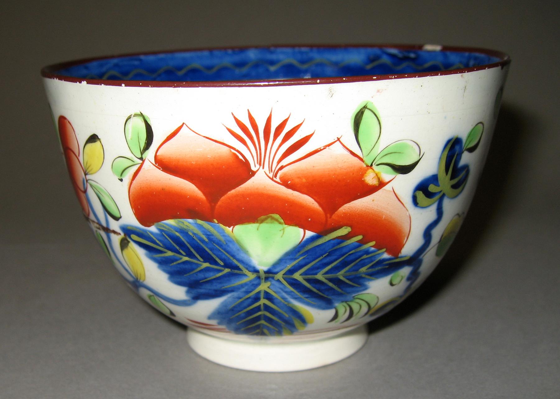1964.1824.010 Butterfly pattern teabowl