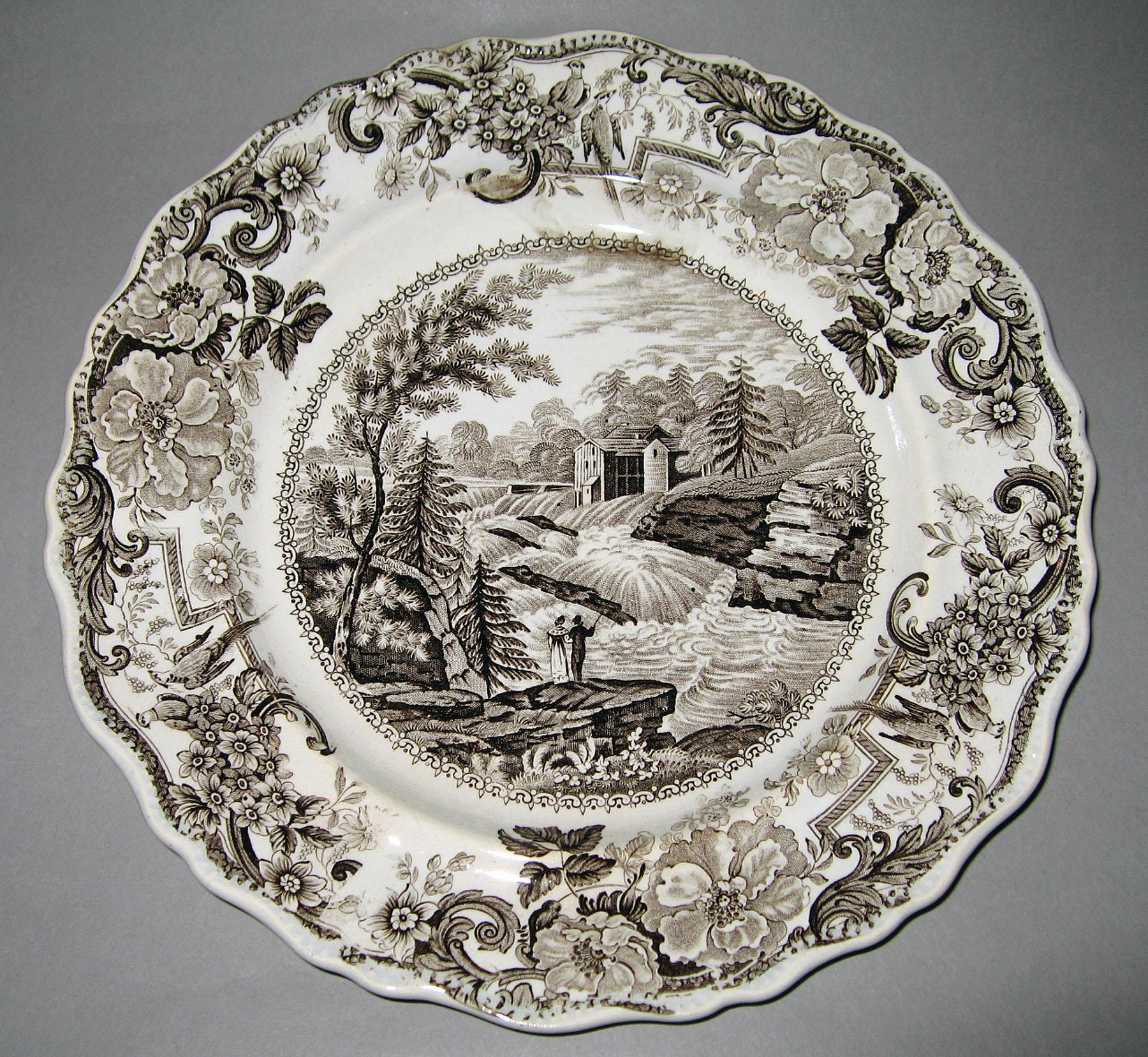 1964.1832.001 Clews earthenware plate