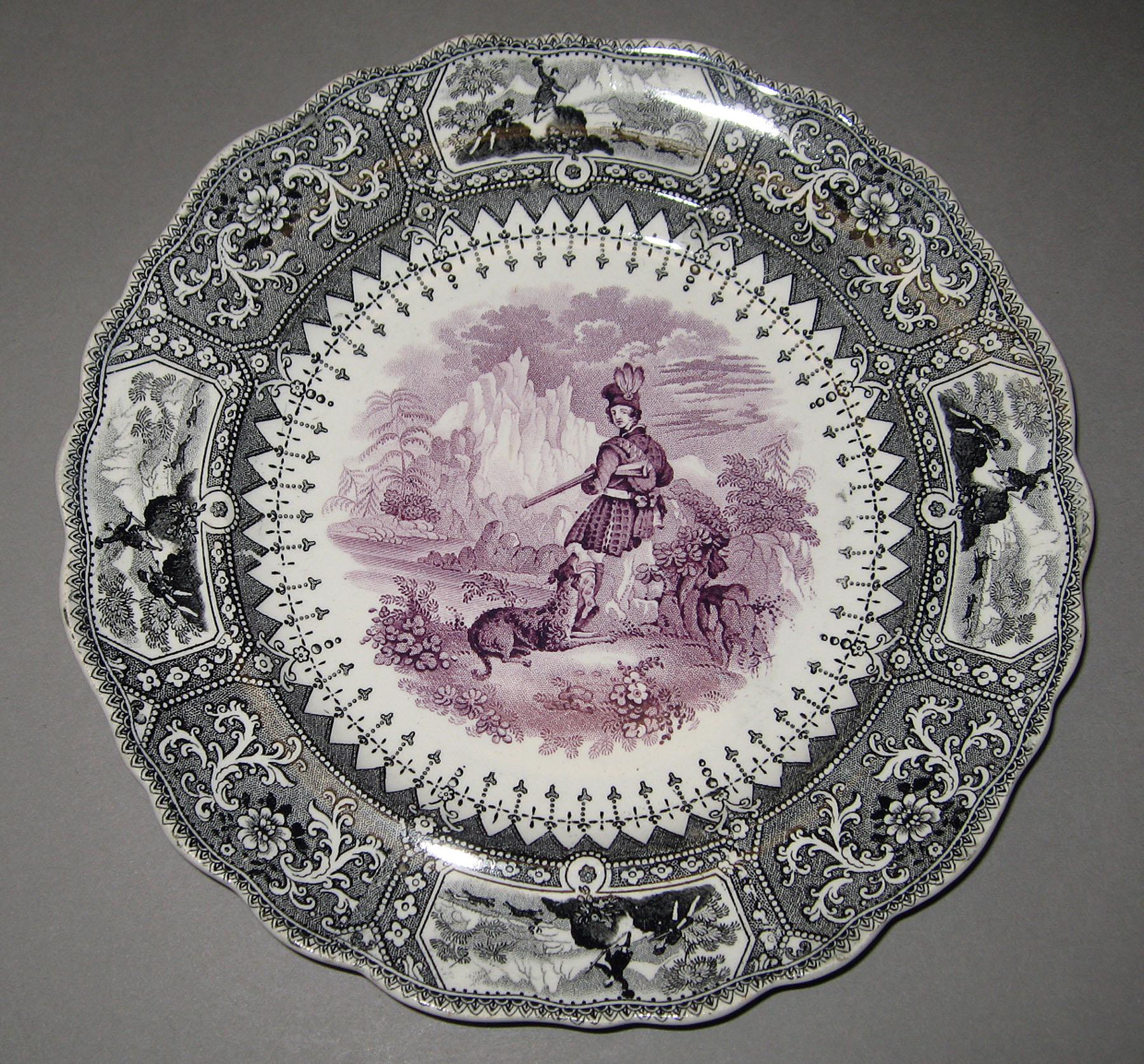1964.1845 Earthenware Plate