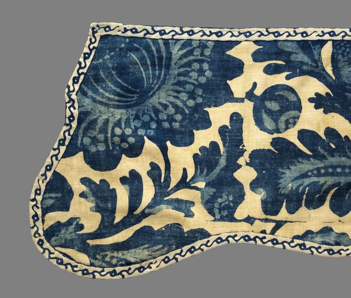 1955.0654 B Bed Hanging, Valance, Edge Detail
