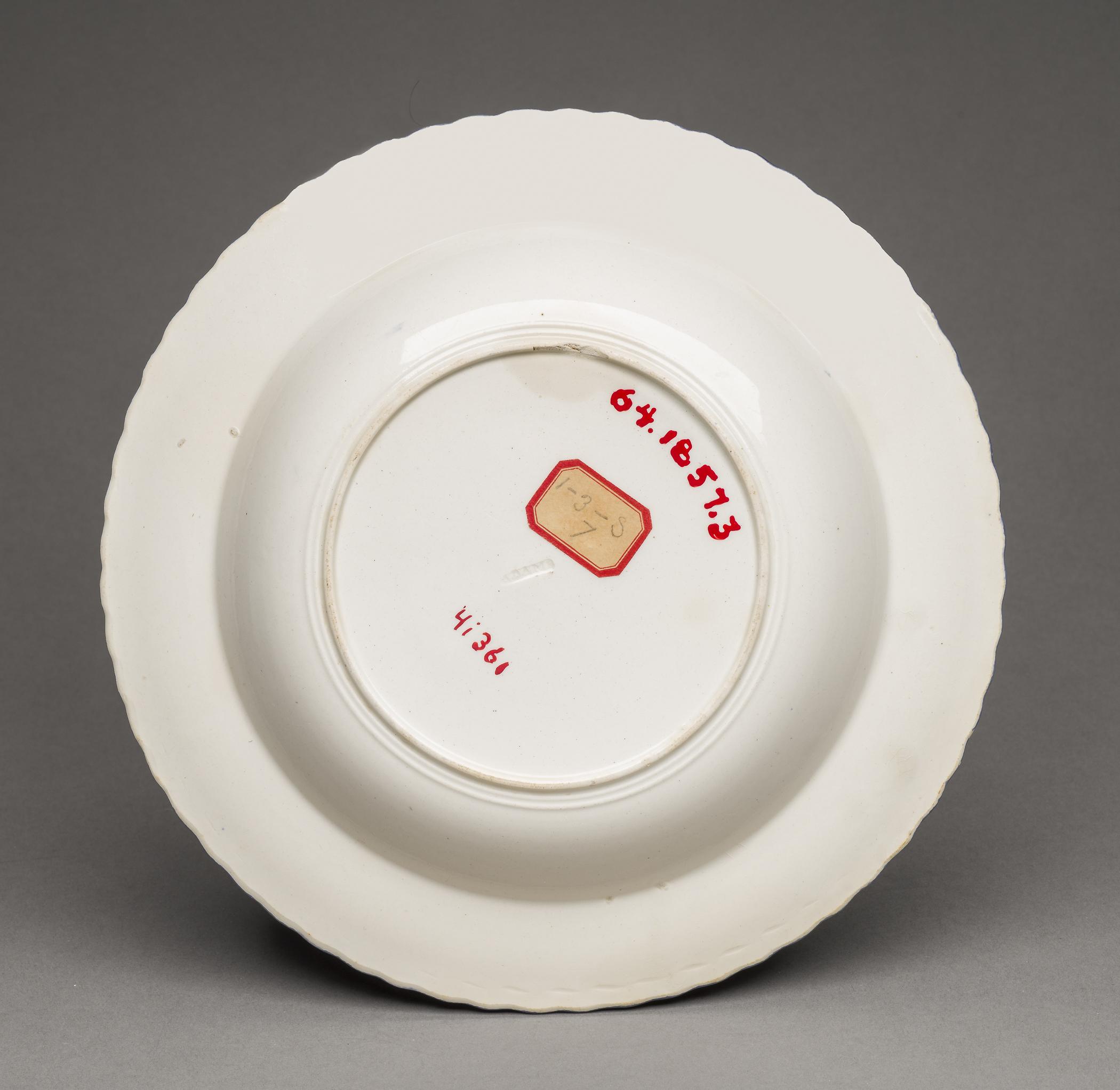 1964.1857.003 Plate or bowl, view 2
