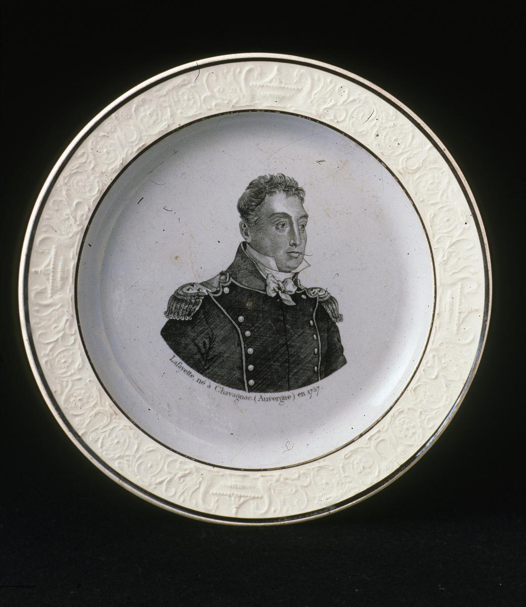 1964.1872 Choisy Pearlware plate